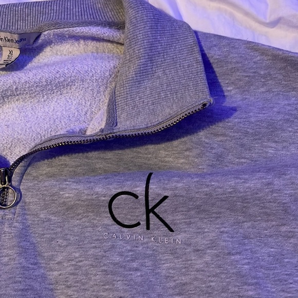 brand name quarter zip - Picture 3 of 4